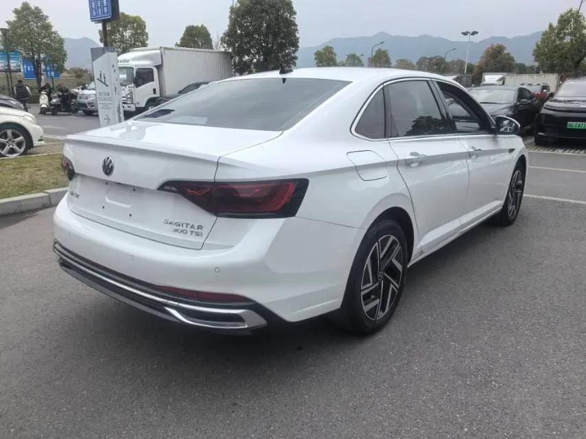 2023 Volkswagen Sagitar 1.5T 160HP L4 7DCT,autocango,china used car exporter,china ev exporter,chinese used car exporter,chinese used ev exporter
