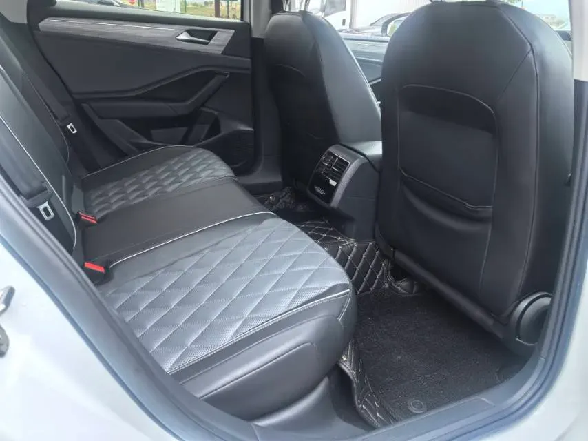 2023 Volkswagen Sagitar 1.5T 160HP L4 7DCT,autocango,china used car exporter,china ev exporter,chinese used car exporter,chinese used ev exporter