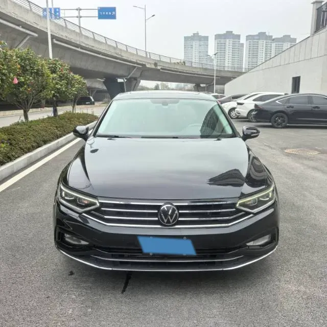 2020 Volkswagen Magotan 1.4T 150HP L4 7DCT,autocango,china used car exporter,china ev exporter,chinese used car exporter,chinese used ev exporter