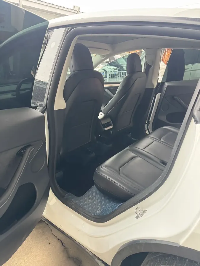 2021 Tesla Model Y BEV 60KWH,autocango,china used car exporter,china ev exporter,chinese used car exporter,chinese used ev exporter