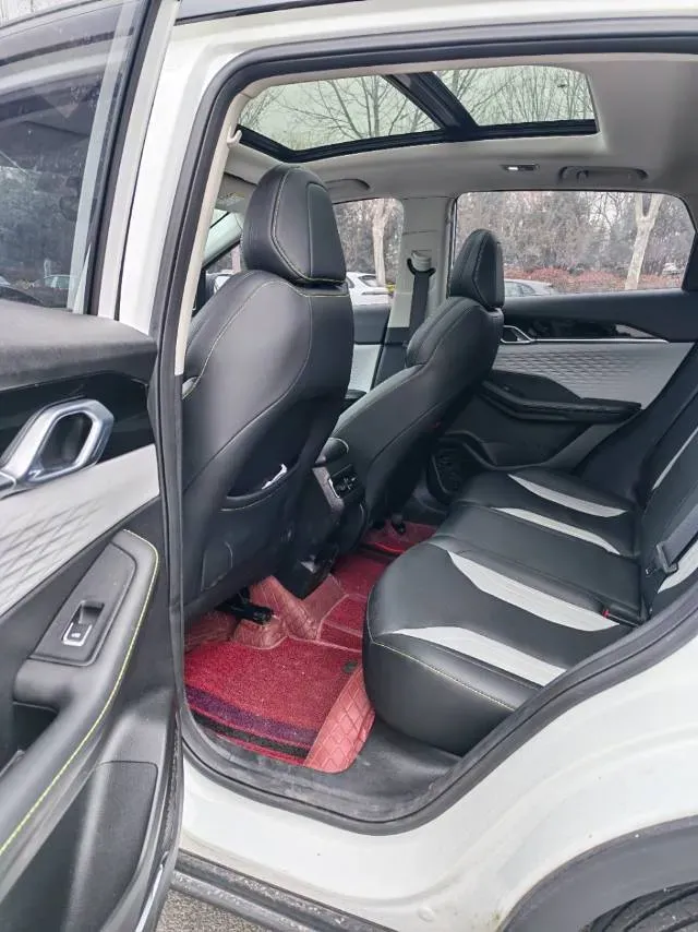 2023 Geely Coolray 1.5T 181HP L4 7DCT,autocango,china used car exporter,china ev exporter,chinese used car exporter,chinese used ev exporter