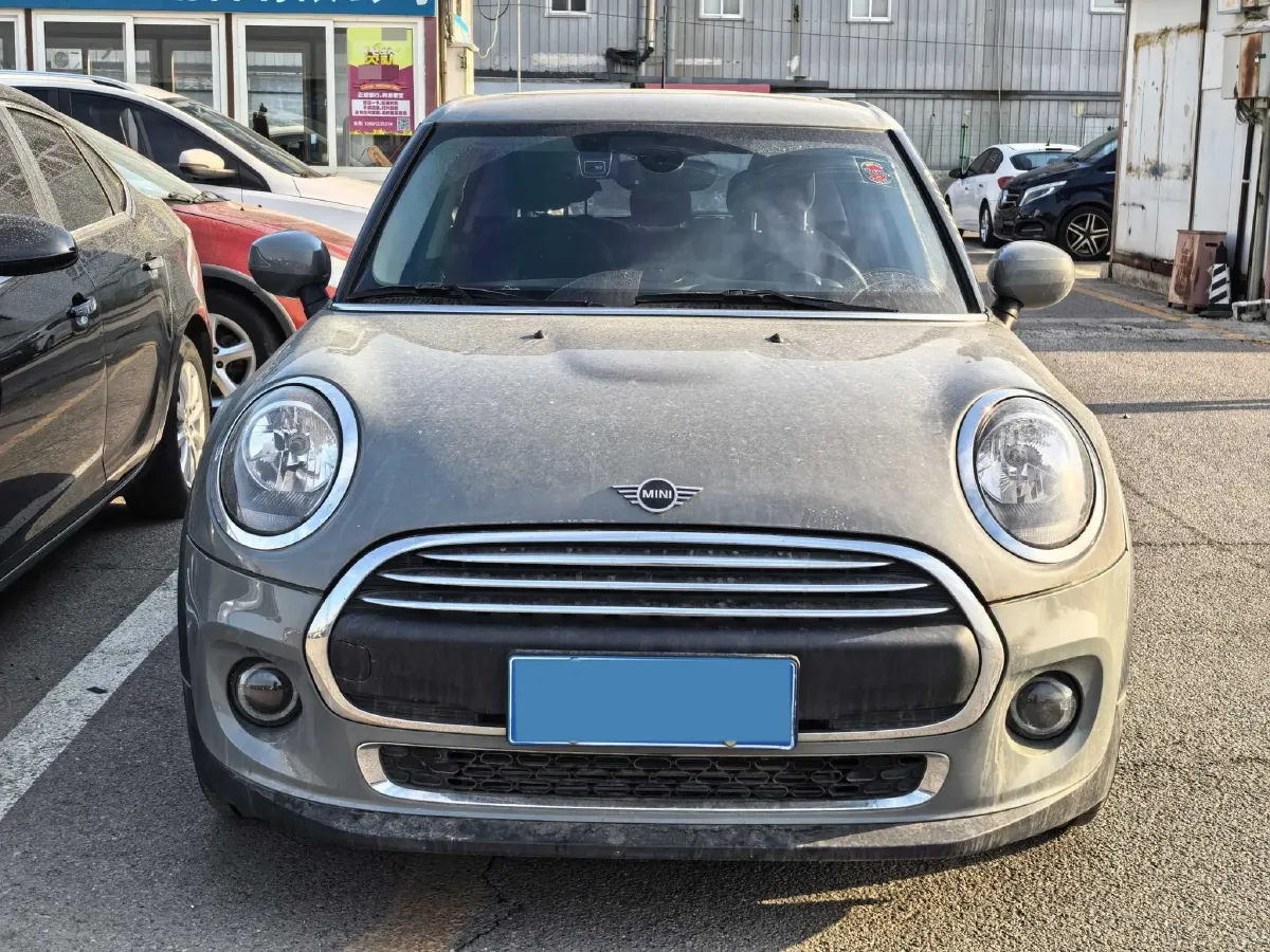 2021 MINI MINI 1.5T 102HP L3 7DCT,autocango,china used car exporter,china ev exporter,chinese used car exporter,chinese used ev exporter