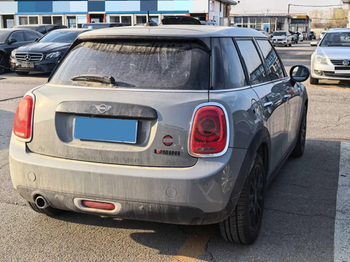 2021 MINI MINI 1.5T 102HP L3 7DCT,autocango,china used car exporter,china ev exporter,chinese used car exporter,chinese used ev exporter