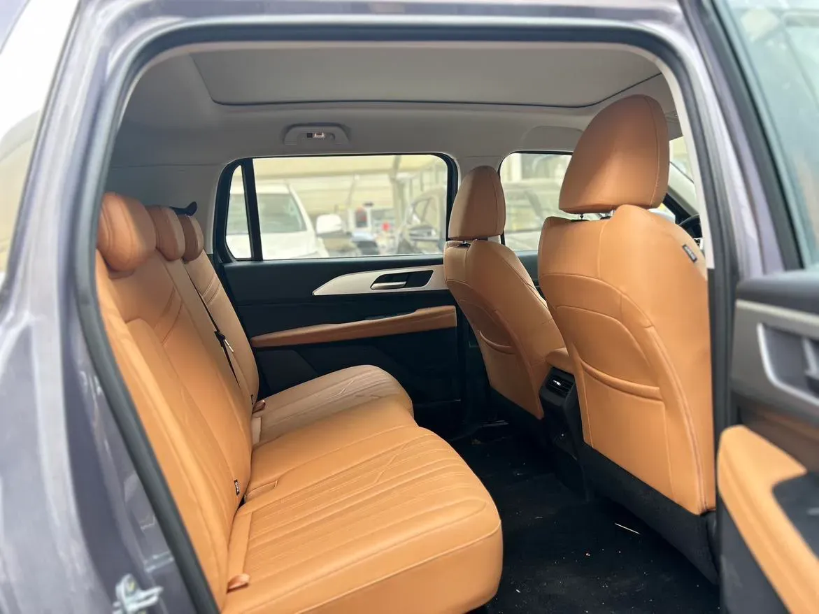 2023 Haval H5 2.0T 224HP L4 8AT,autocango,china used car exporter,china ev exporter,chinese used car exporter,chinese used ev exporter