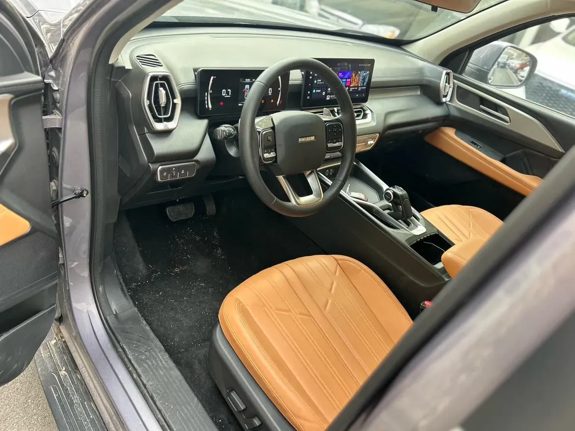 2023 Haval H5 2.0T 224HP L4 8AT,autocango,china used car exporter,china ev exporter,chinese used car exporter,chinese used ev exporter