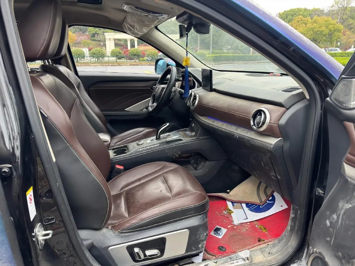 2018 WEY VV6 2.0T 197HP L4 7DCT,autocango,china used car exporter,china ev exporter,chinese used car exporter,chinese used ev exporter