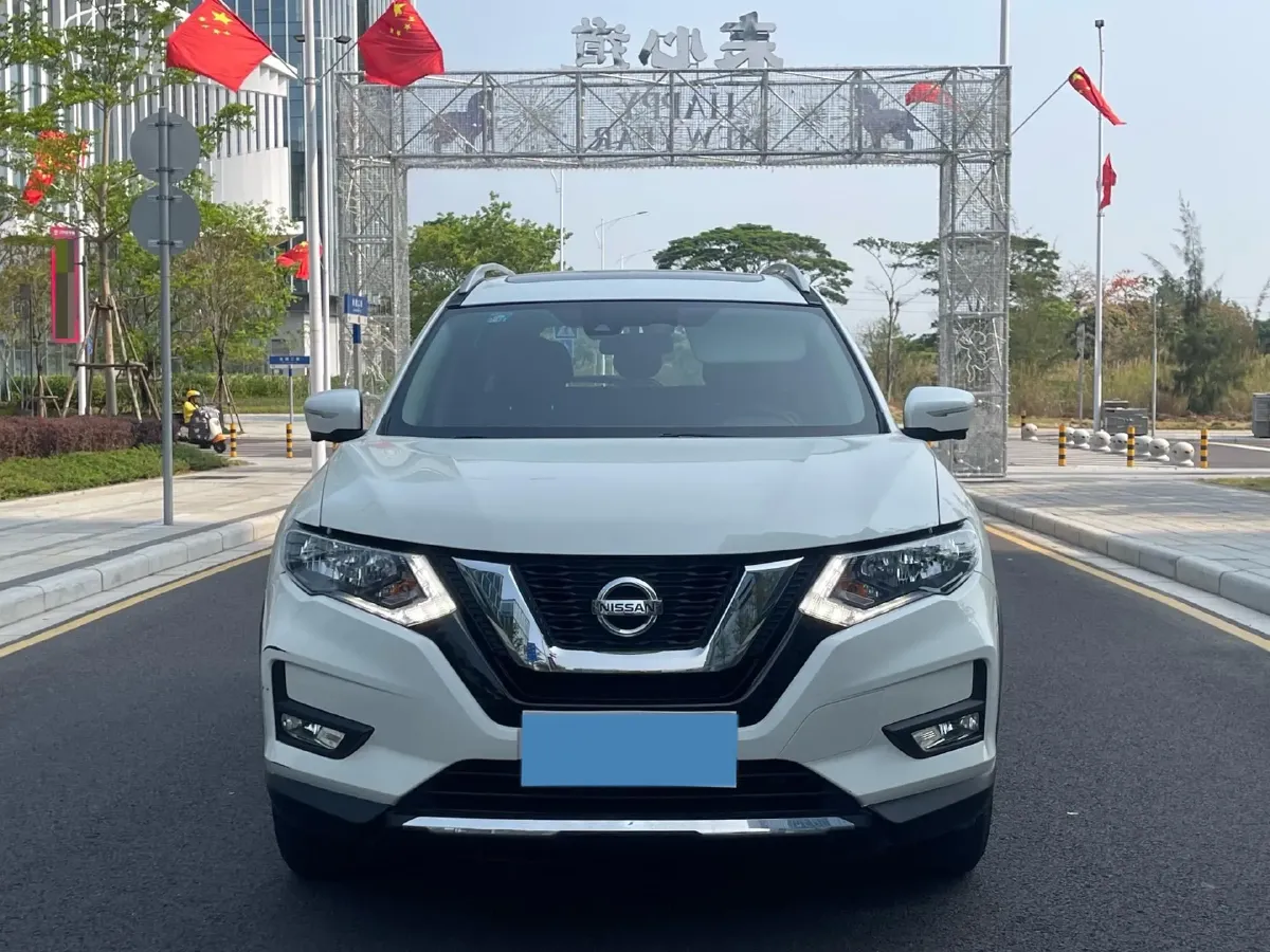 2021 Nissan X-Trail 2.0L 151HP L4 CVT,autocango,china used car exporter,china ev exporter,chinese used car exporter,chinese used ev exporter