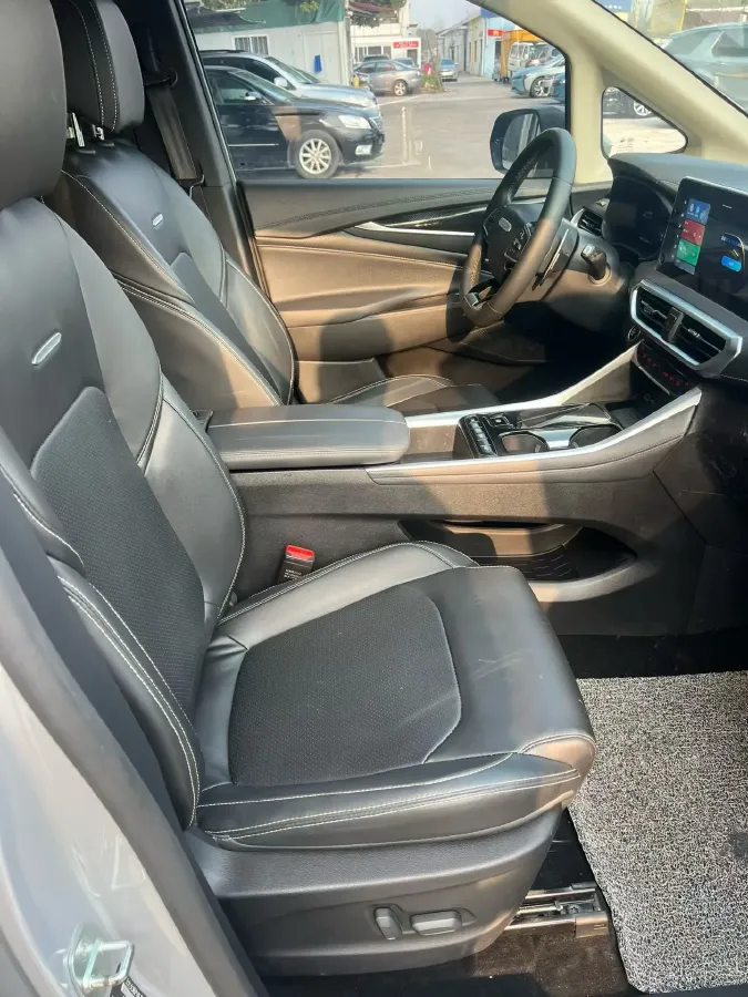 2023 MAXUS G50 1.5T 181HP L4 7DCT,autocango,china used car exporter,china ev exporter,chinese used car exporter,chinese used ev exporter