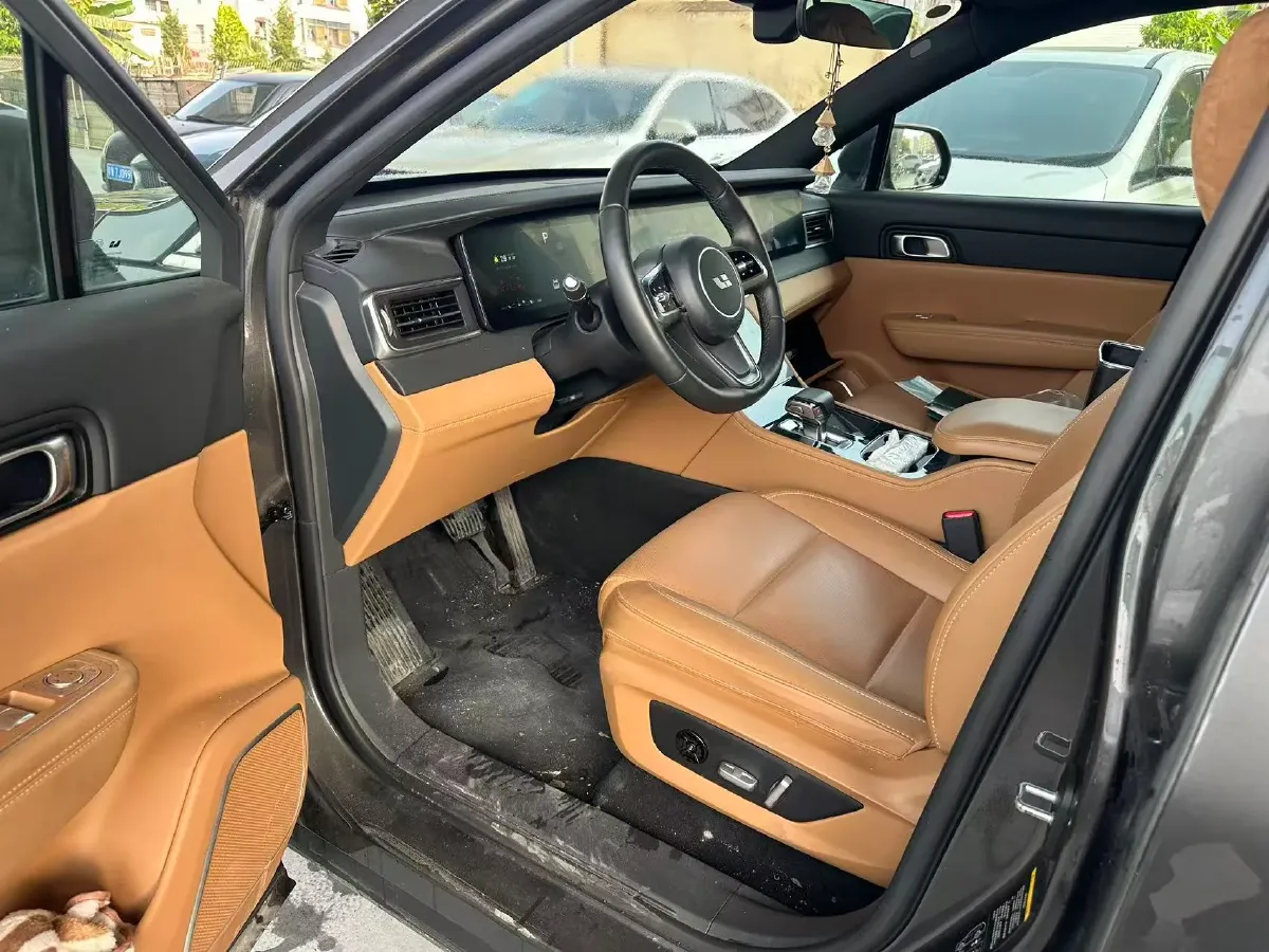 2021 Li ONE Range Extended 131HP REEV 40.5KWH,autocango,china used car exporter,china ev exporter,chinese used car exporter,chinese used ev exporter