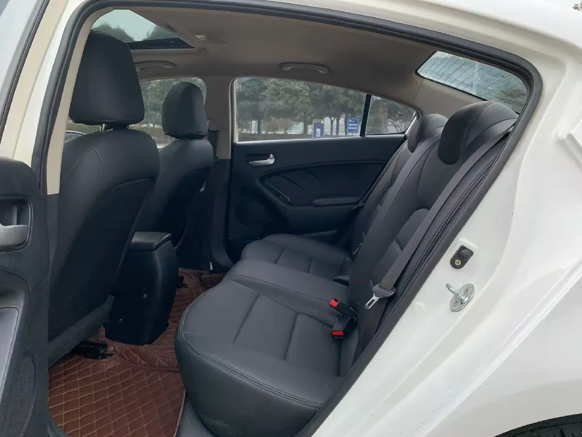 2017 Kia K3 1.6L 128HP L4 6AT,autocango,china used car exporter,china ev exporter,chinese used car exporter,chinese used ev exporter