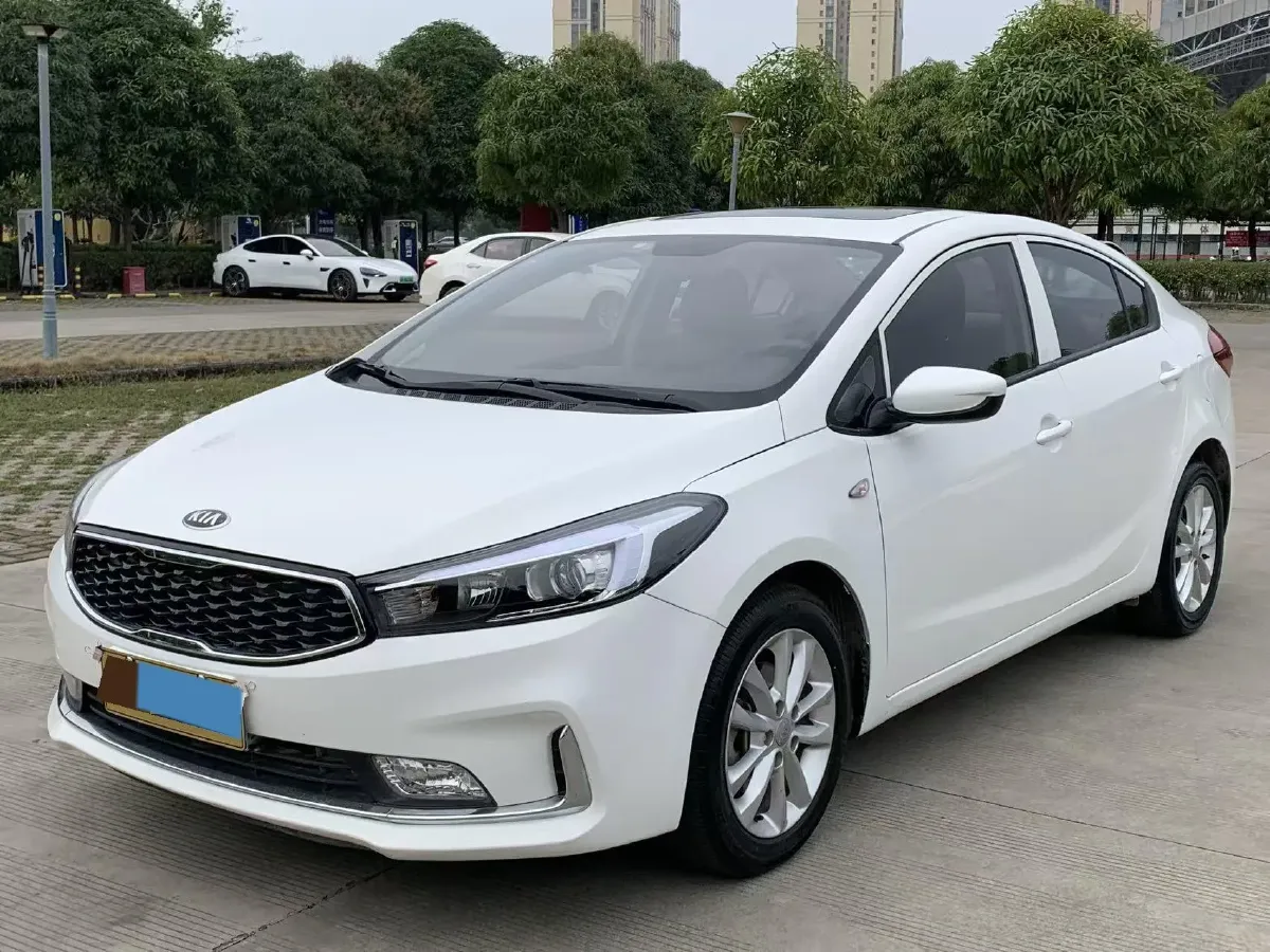 2017 Kia K3 1.6L 128HP L4 6AT,autocango,china used car exporter,china ev exporter,chinese used car exporter,chinese used ev exporter