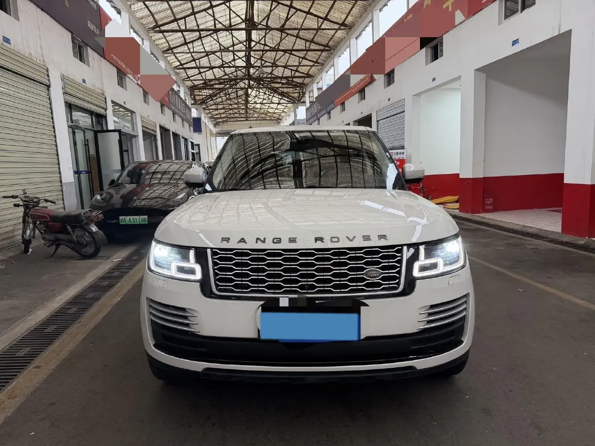 2018 Land Rover Range Rover Evoque 2.0T 241HP L4 9AT,autocango,china used car exporter,china ev exporter,chinese used car exporter,chinese used ev exporter