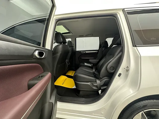 2023 GAC Trumpchi M6 1.5T 177HP L4 7DCT,autocango,china used car exporter,china ev exporter,chinese used car exporter,chinese used ev exporter