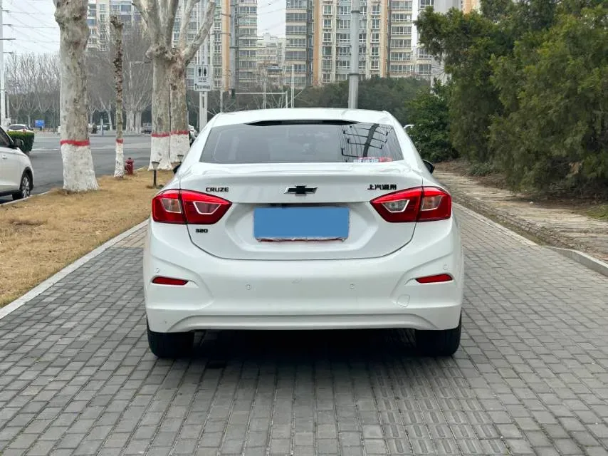 2018 Chevrolet Cruze 1.5L 114HP L4 6AT,autocango,china used car exporter,china ev exporter,chinese used car exporter,chinese used ev exporter