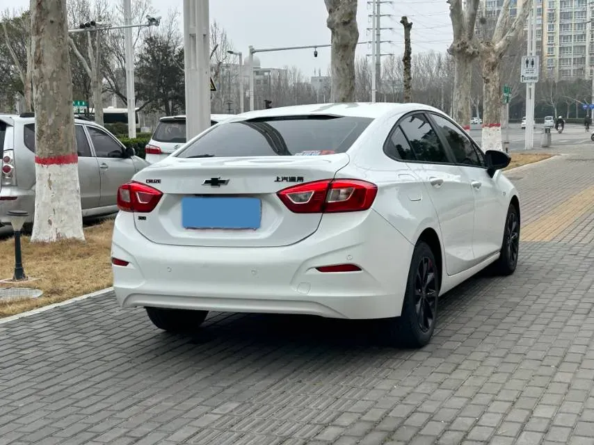 2018 Chevrolet Cruze 1.5L 114HP L4 6AT,autocango,china used car exporter,china ev exporter,chinese used car exporter,chinese used ev exporter