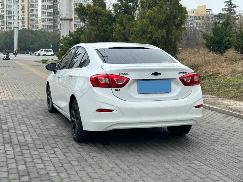 2018 Chevrolet Cruze 1.5L 114HP L4 6AT,autocango,china used car exporter,china ev exporter,chinese used car exporter,chinese used ev exporter