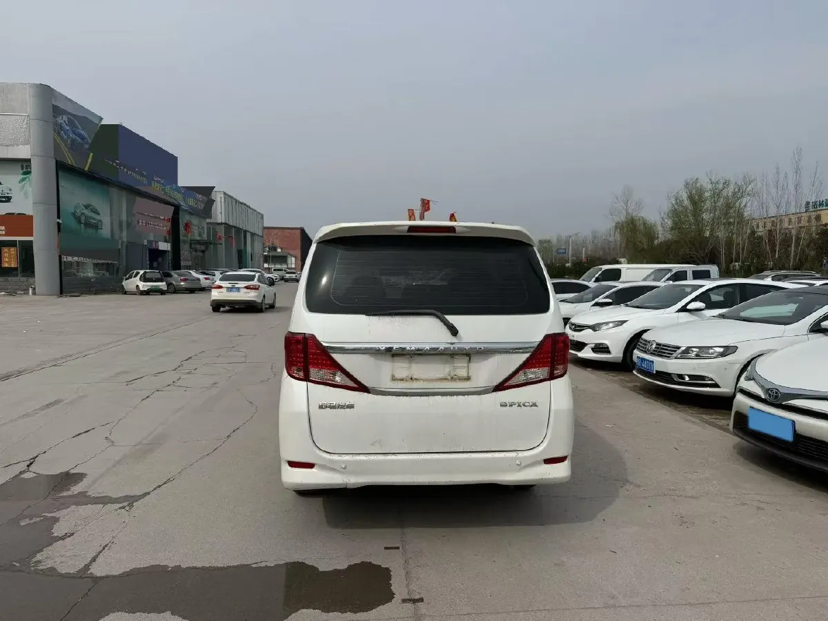 2018 Yema SiPaiKa 1.5L 112HP L4 5MT,autocango,china used car exporter,china ev exporter,chinese used car exporter,chinese used ev exporter