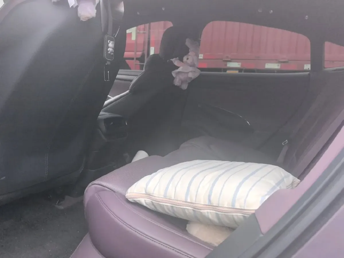 2024 MI SU7 BEV 73.6KWH,autocango,china used car exporter,china ev exporter,chinese used car exporter,chinese used ev exporter