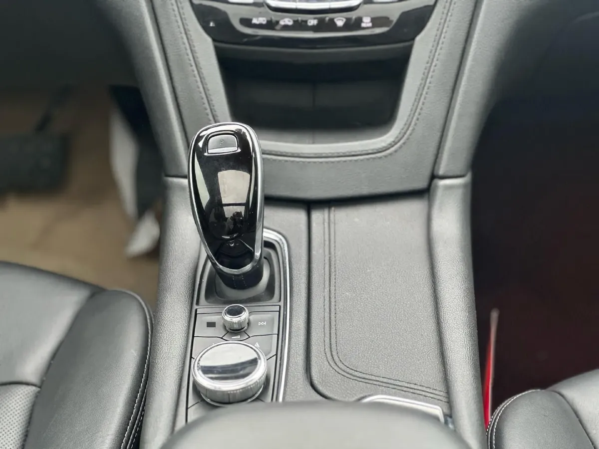 2021 Cadillac XT5 2.0T 237HP L4 9AT,autocango,china used car exporter,china ev exporter,chinese used car exporter,chinese used ev exporter