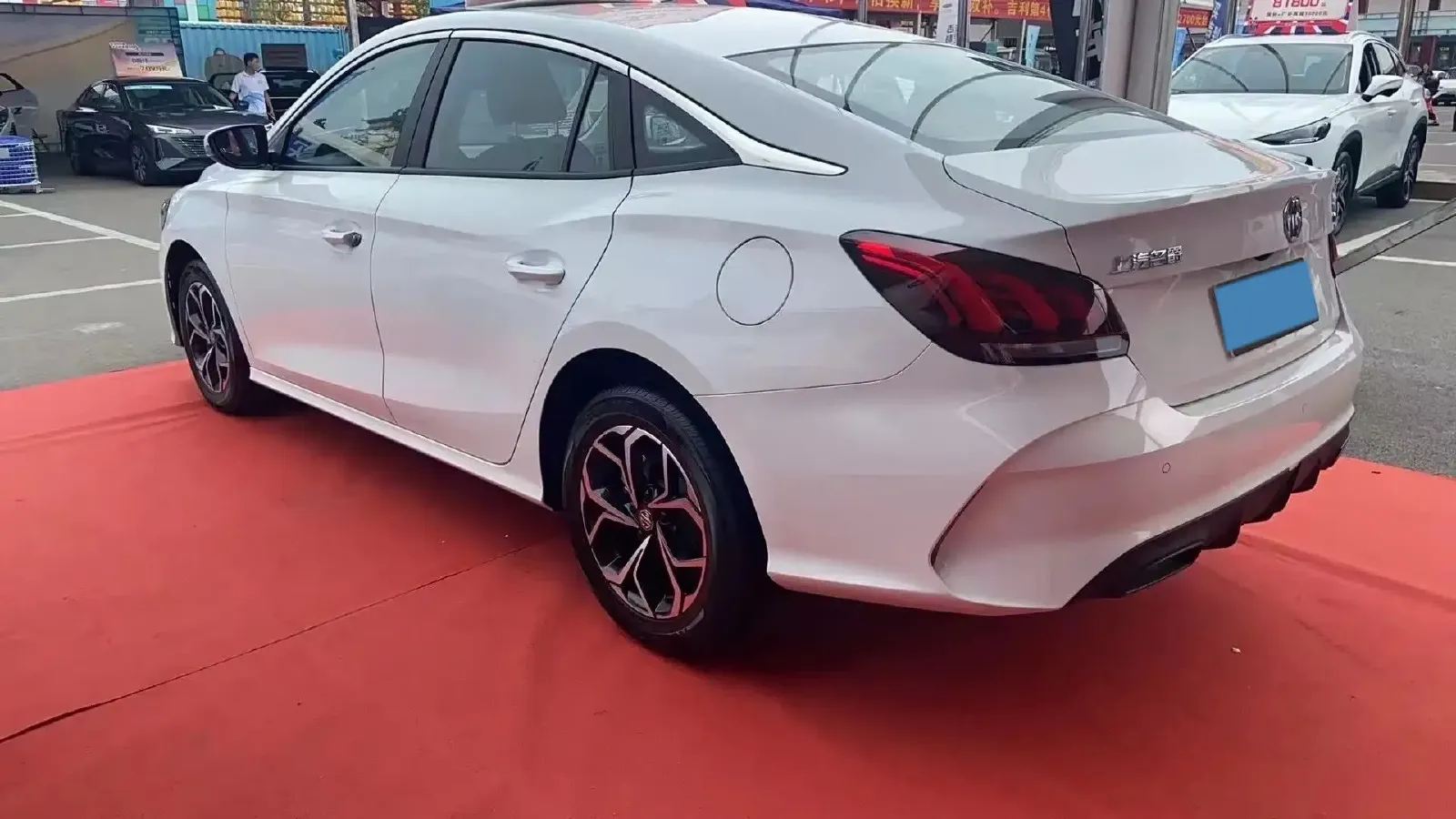 2023 MG 5 1.5L 129HP L4 5MT,autocango,china used car exporter,china ev exporter,chinese used car exporter,chinese used ev exporter