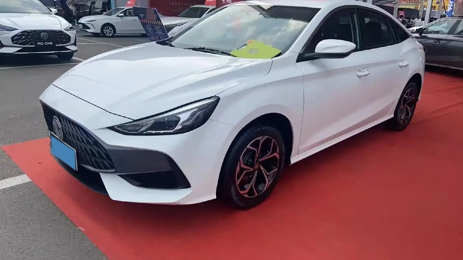 2023 MG 5 1.5L 129HP L4 5MT,autocango,china used car exporter,china ev exporter,chinese used car exporter,chinese used ev exporter