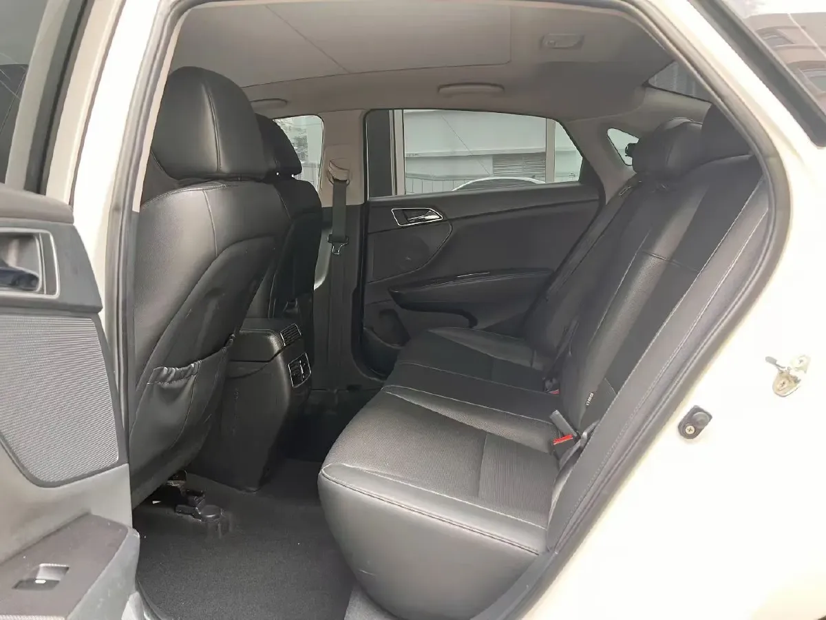 2017 Hyundai Mistra 1.8L 143HP L4 6AT,autocango,china used car exporter,china ev exporter,chinese used car exporter,chinese used ev exporter