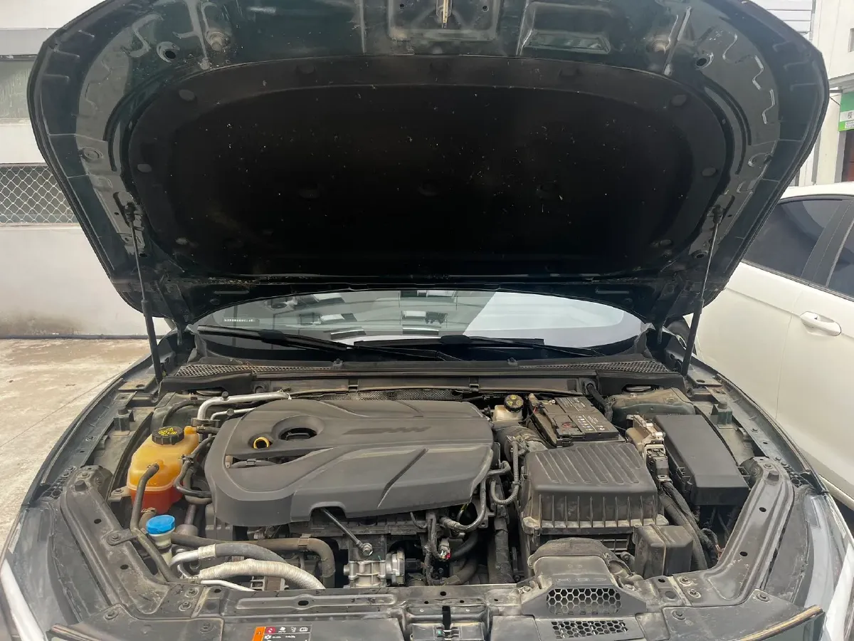 2023 MG 7 2.0T 261HP L4 9AT,autocango,china used car exporter,china ev exporter,chinese used car exporter,chinese used ev exporter