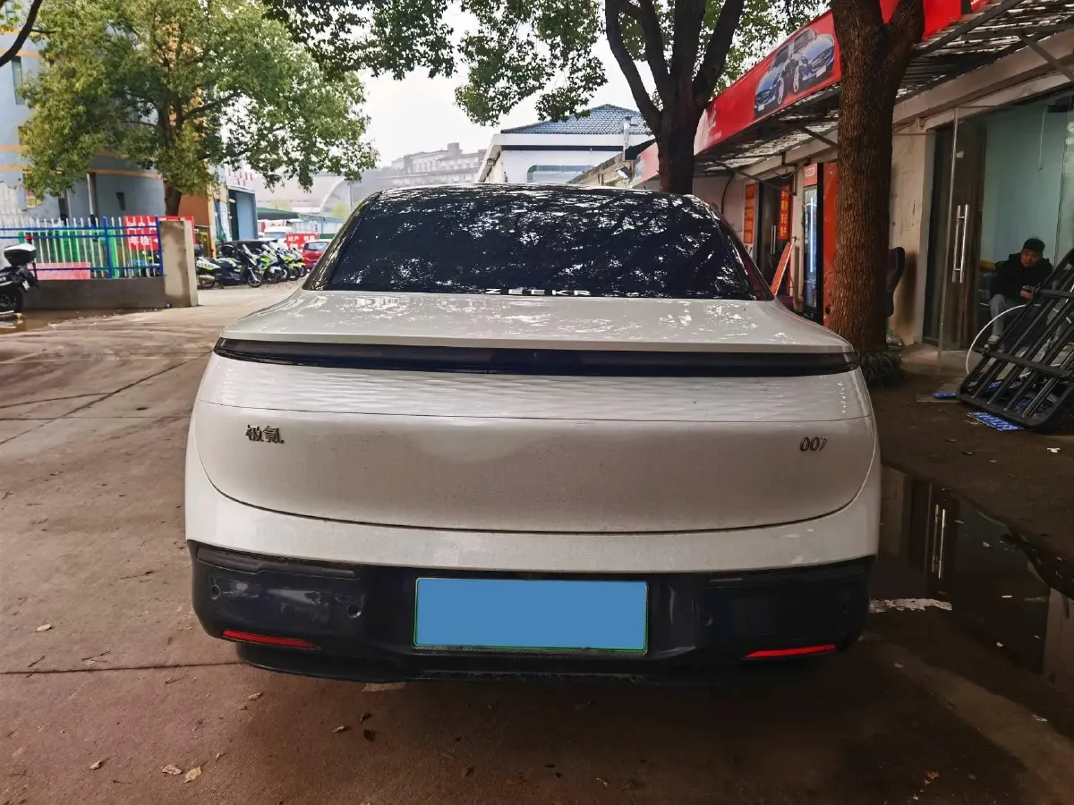2024 Zeekr 007 BEV 100KWH,autocango,china used car exporter,china ev exporter,chinese used car exporter,chinese used ev exporter