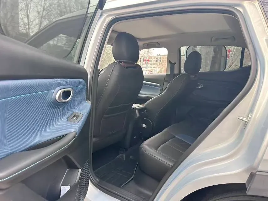 2023 GAC Trumpchi GS3 1.5T 177HP L4 7DCT,autocango,china used car exporter,china ev exporter,chinese used car exporter,chinese used ev exporter