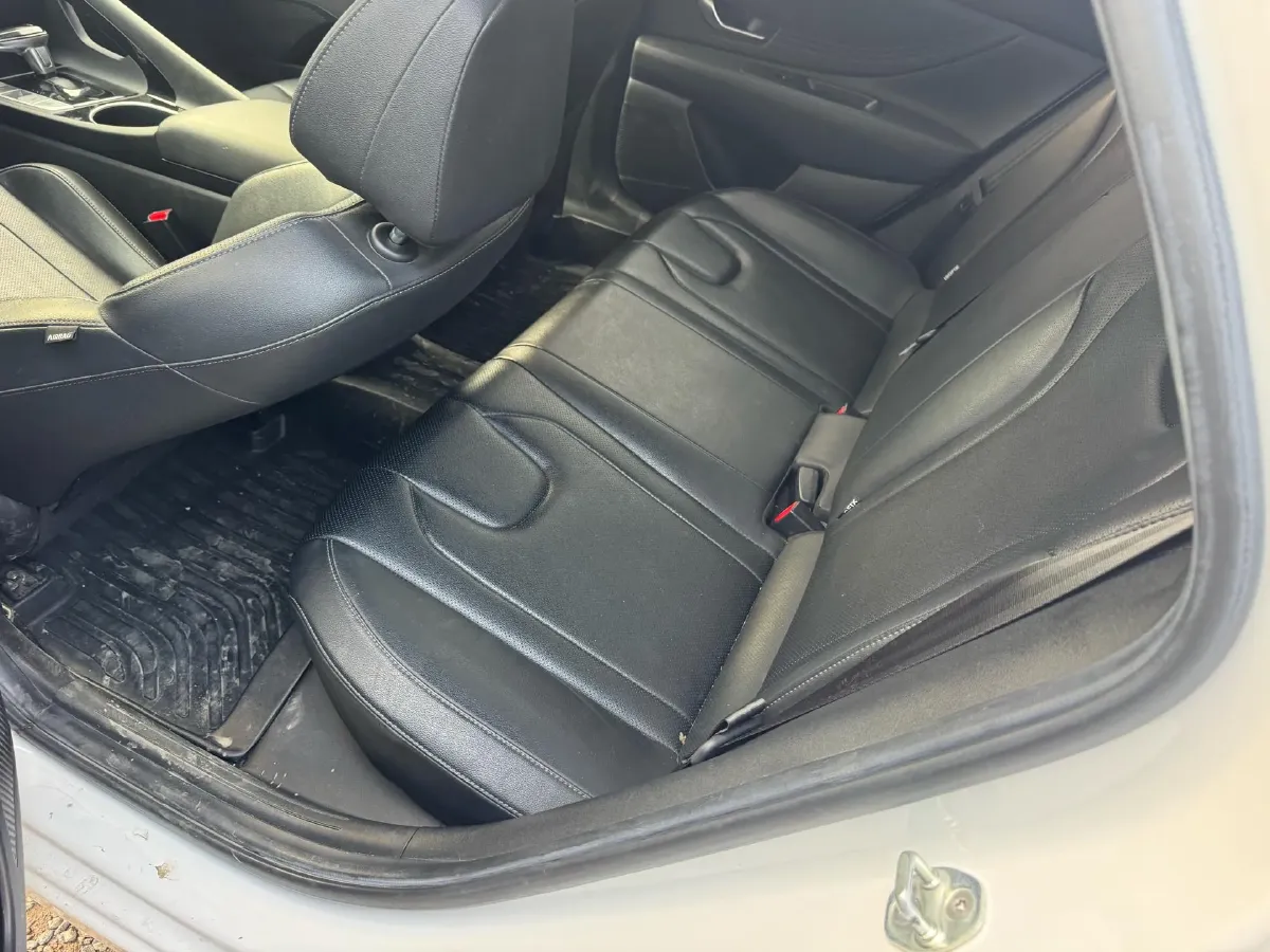 2021 Hyundai Elantra 1.5L 115HP L4 CVT,autocango,china used car exporter,china ev exporter,chinese used car exporter,chinese used ev exporter