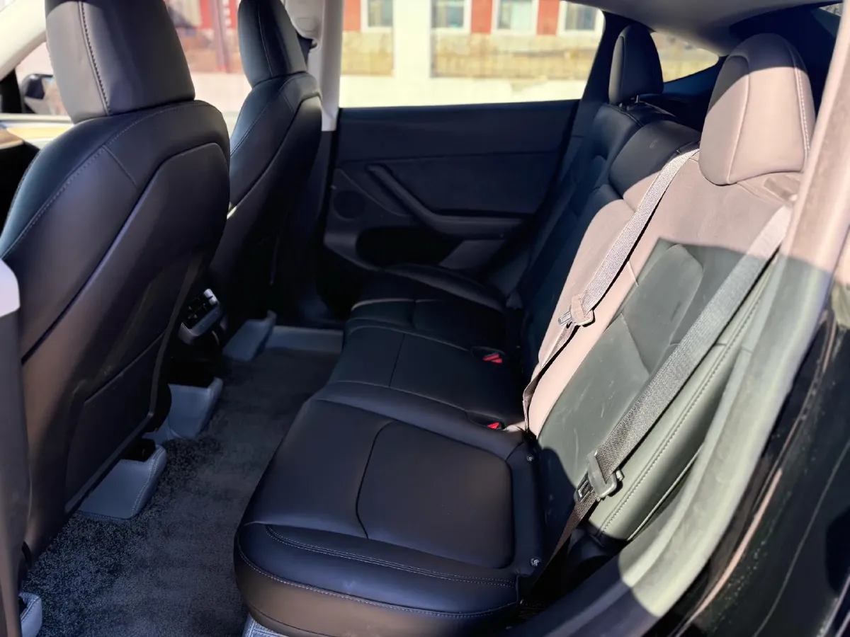 2022 Tesla Model Y BEV 60KWH,autocango,china used car exporter,china ev exporter,chinese used car exporter,chinese used ev exporter