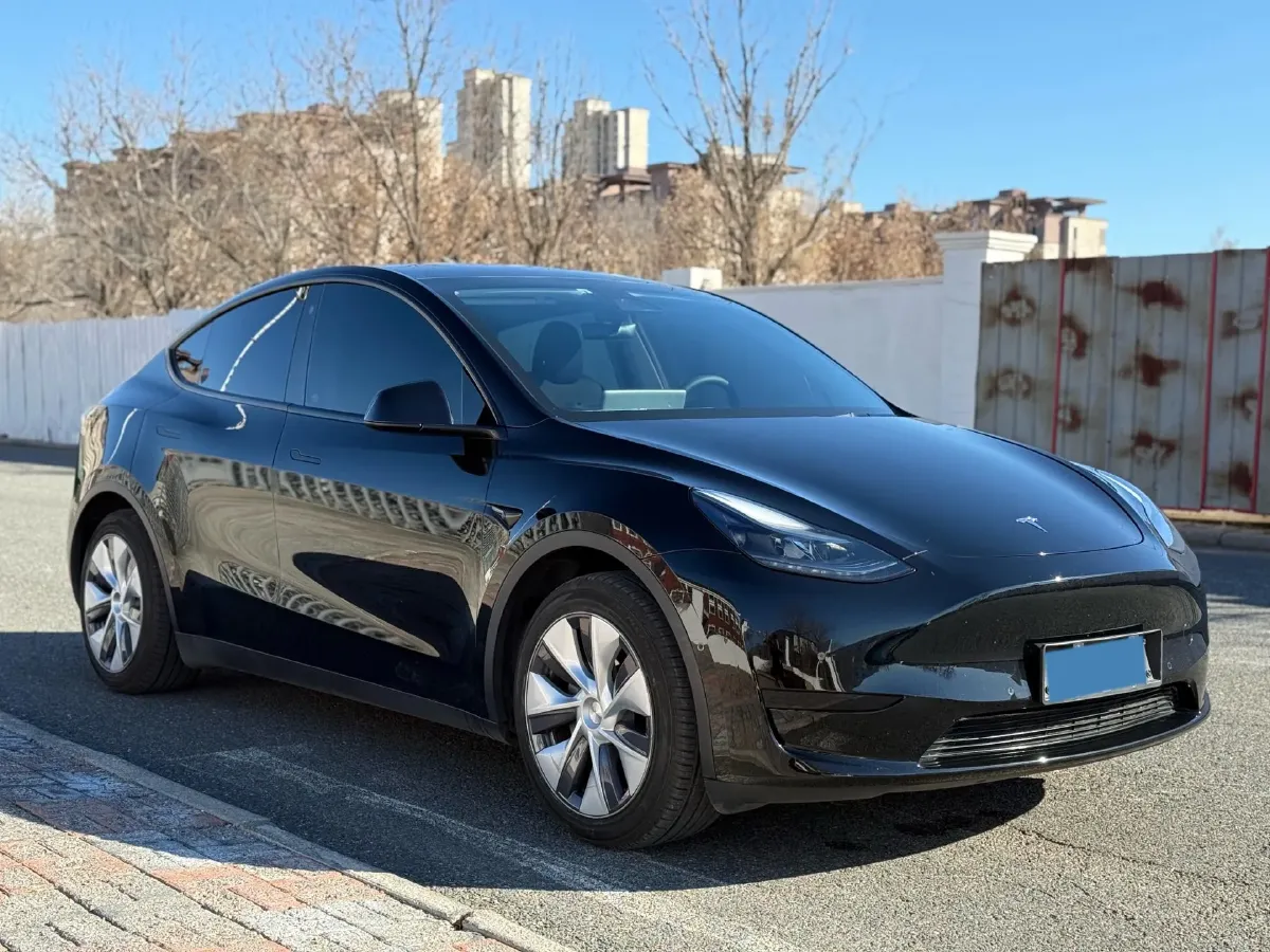 2022 Tesla Model Y BEV 60KWH,autocango,china used car exporter,china ev exporter,chinese used car exporter,chinese used ev exporter