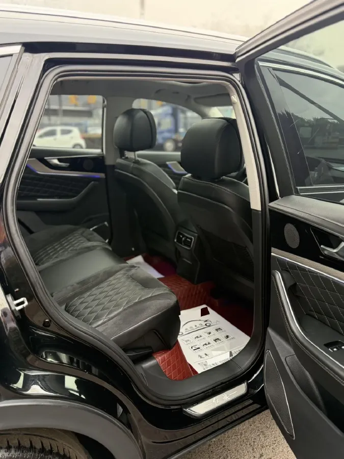 2019 HongQi HS5 2.0T 224HP L4 6AT,autocango,china used car exporter,china ev exporter,chinese used car exporter,chinese used ev exporter