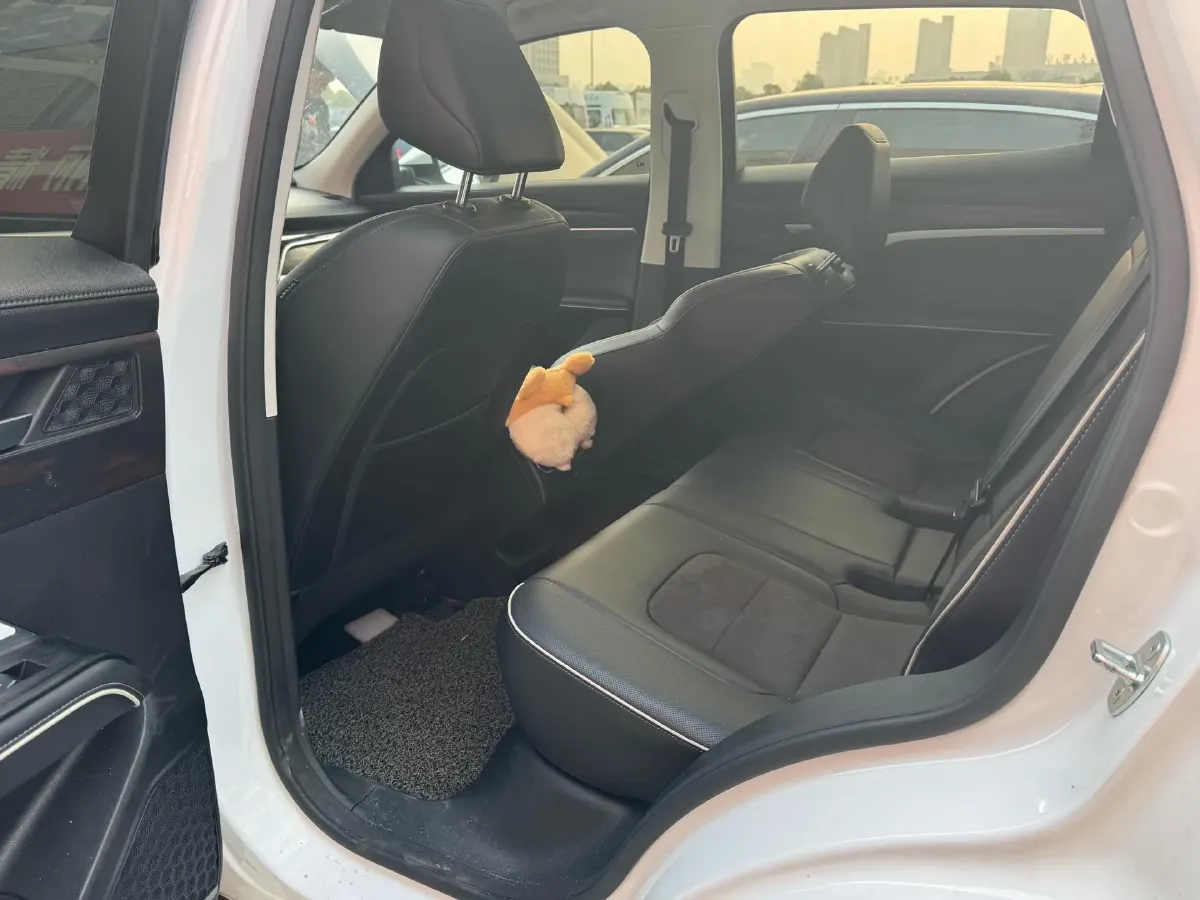 2023 Haval H6 1.5T 150HP L4 7DCT,autocango,china used car exporter,china ev exporter,chinese used car exporter,chinese used ev exporter