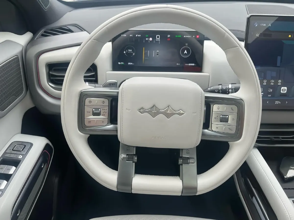 2025 FangChengBao Tai 3 BEV,autocango,china used car exporter,china ev exporter,chinese used car exporter,chinese used ev exporter