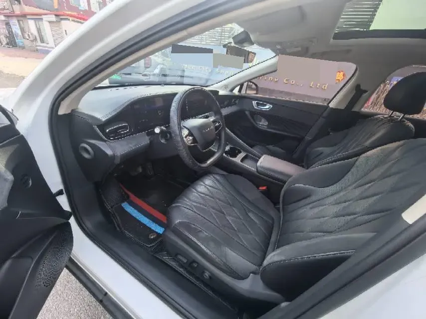 2023 Roewe D7 1.5L 112HP L4 1DHT PHEV 21.4KWH,autocango,china used car exporter,china ev exporter,chinese used car exporter,chinese used ev exporter