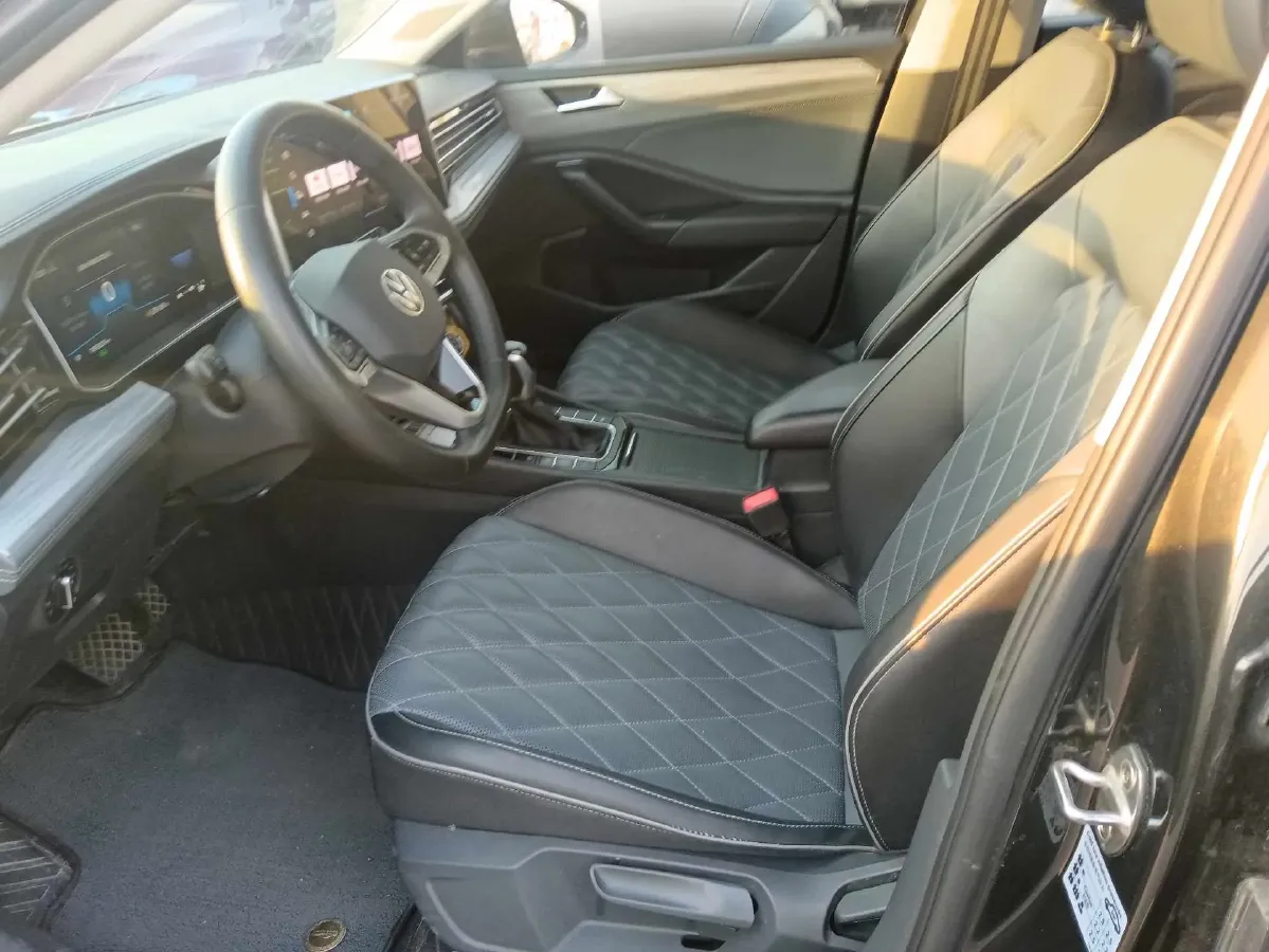 2023 Volkswagen Sagitar 1.5T 160HP L4 7DCT,autocango,china used car exporter,china ev exporter,chinese used car exporter,chinese used ev exporter