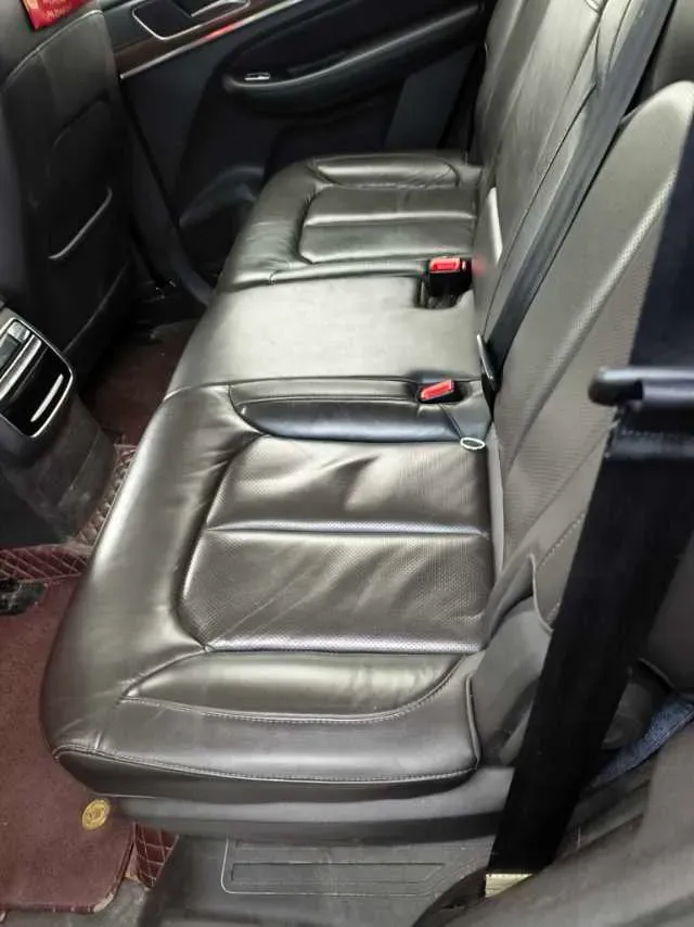 2019 Roewe RX8 2.0T 222HP L4 6AT,autocango,china used car exporter,china ev exporter,chinese used car exporter,chinese used ev exporter