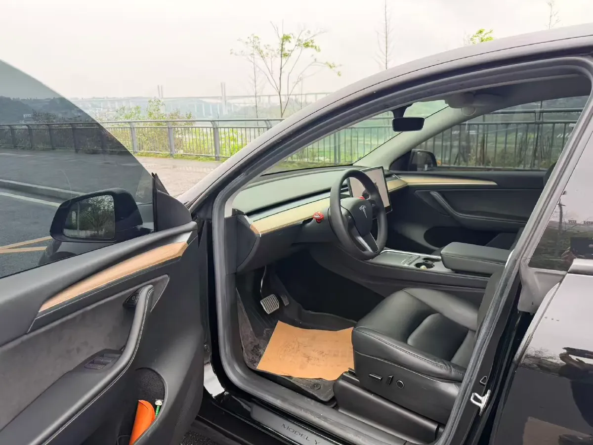 2022 Tesla Model Y BEV 60KWH,autocango,china used car exporter,china ev exporter,chinese used car exporter,chinese used ev exporter