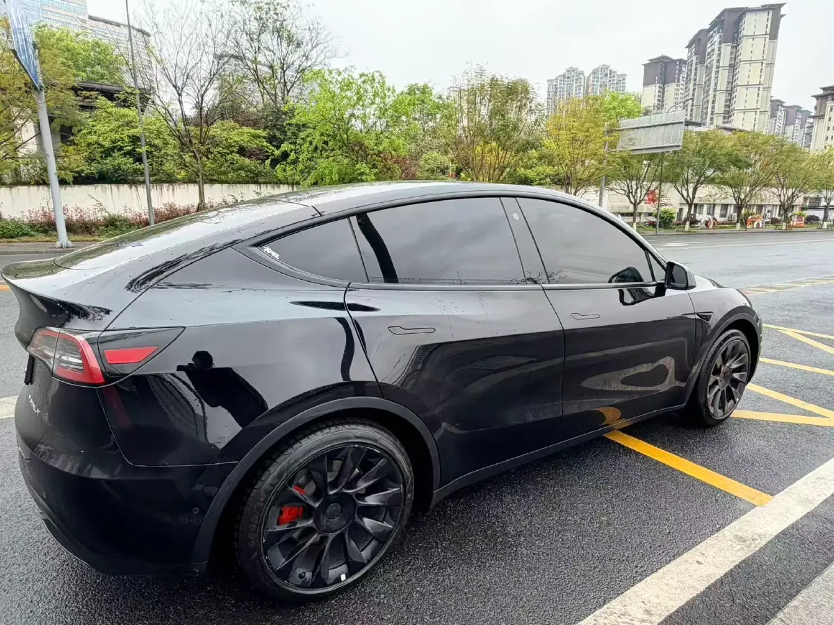 2022 Tesla Model Y BEV 60KWH,autocango,china used car exporter,china ev exporter,chinese used car exporter,chinese used ev exporter