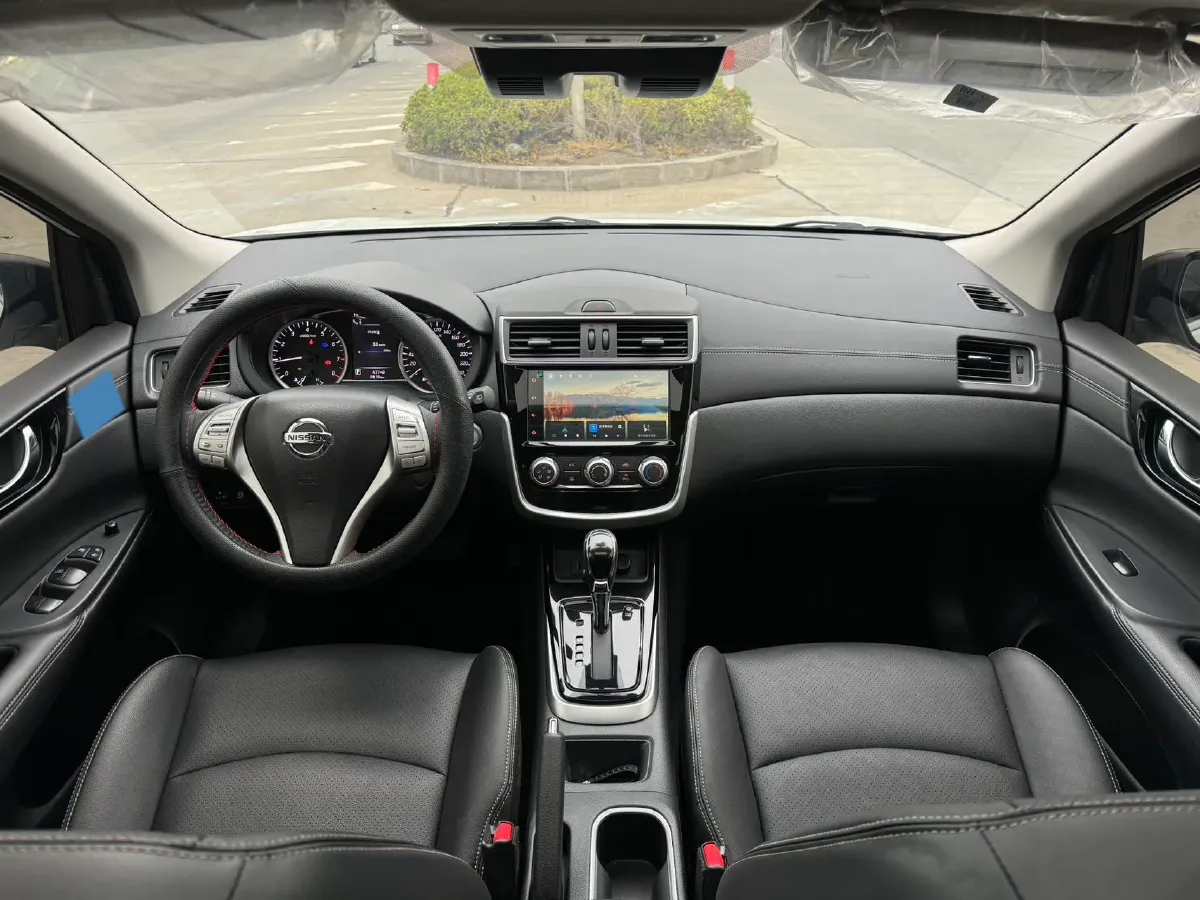 2024 Nissan Tiida 1.6L 122HP L4 CVT,autocango,china used car exporter,china ev exporter,chinese used car exporter,chinese used ev exporter