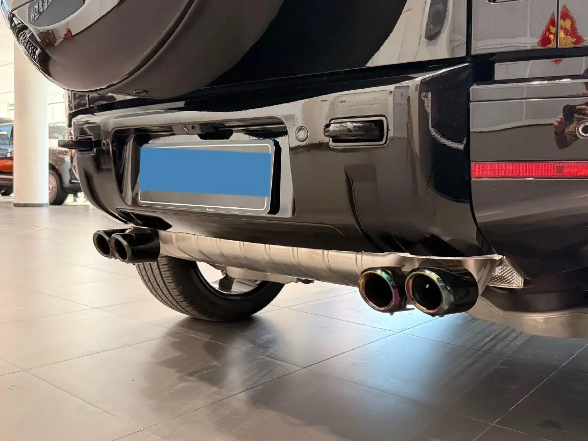 2025 Land Rover Defender 3.0T 400HP L6 8AT,autocango,china used car exporter,china ev exporter,chinese used car exporter,chinese used ev exporter