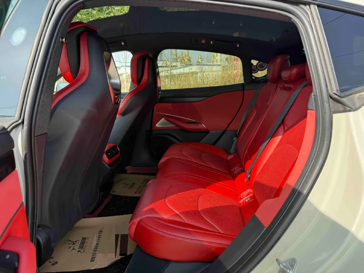 2024 MI SU7 BEV 94.3KWH,autocango,china used car exporter,china ev exporter,chinese used car exporter,chinese used ev exporter