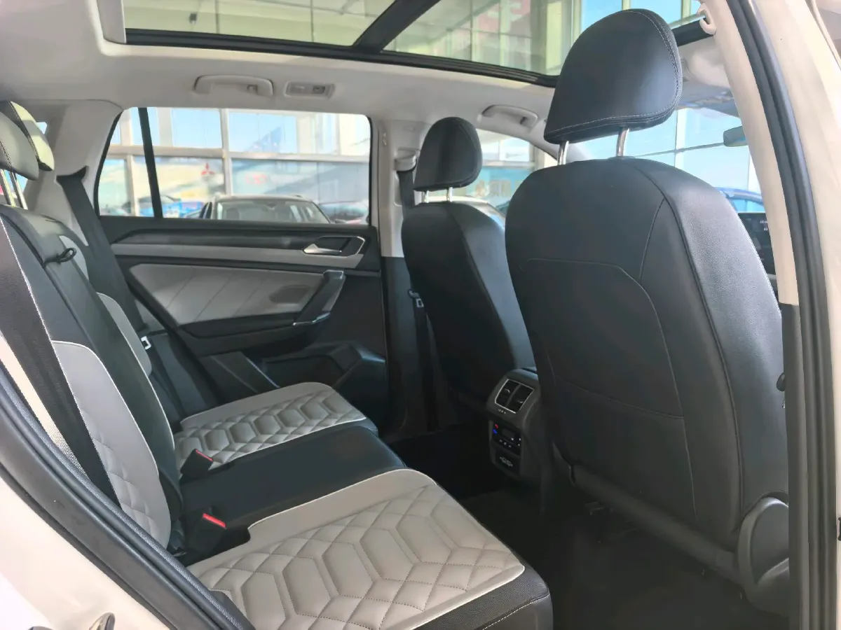 2023 Volkswagen Tayron 1.4T 150HP L4 7DCT,autocango,china used car exporter,china ev exporter,chinese used car exporter,chinese used ev exporter