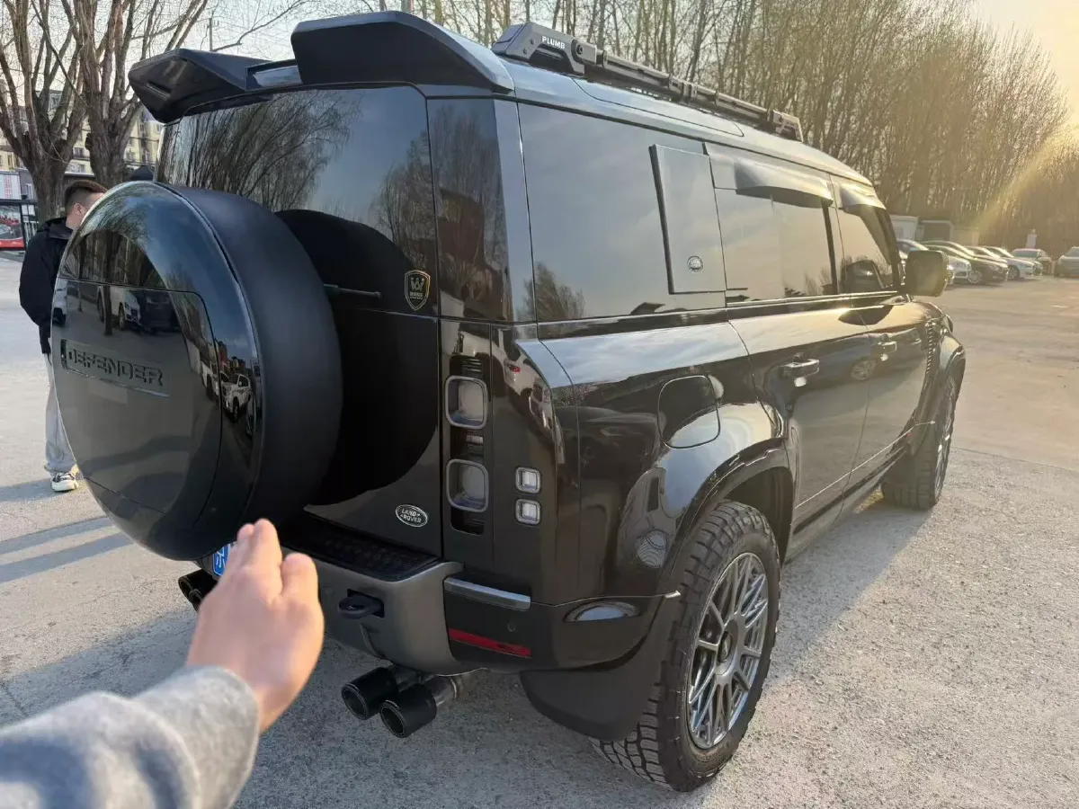 2023 Land Rover Defender 5.0T 525HP V8 8AT,autocango,china used car exporter,china ev exporter,chinese used car exporter,chinese used ev exporter
