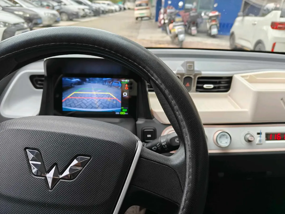 2021 WuLing HongGuang MINI EV BEV 13.9KWH,autocango,china used car exporter,china ev exporter,chinese used car exporter,chinese used ev exporter