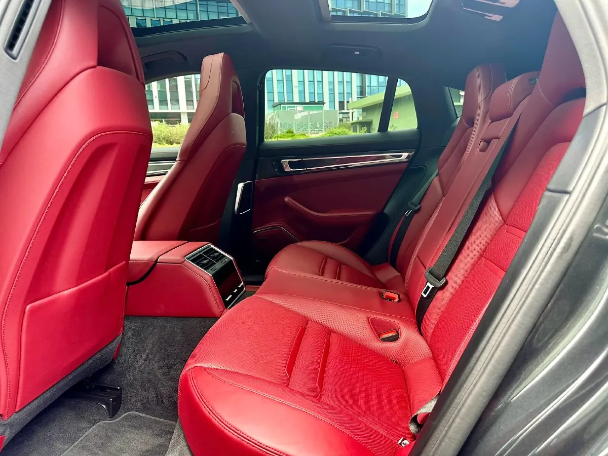 2023 Porsche Panamera 2.9T 330HP V6 8DCT,autocango,china used car exporter,china ev exporter,chinese used car exporter,chinese used ev exporter