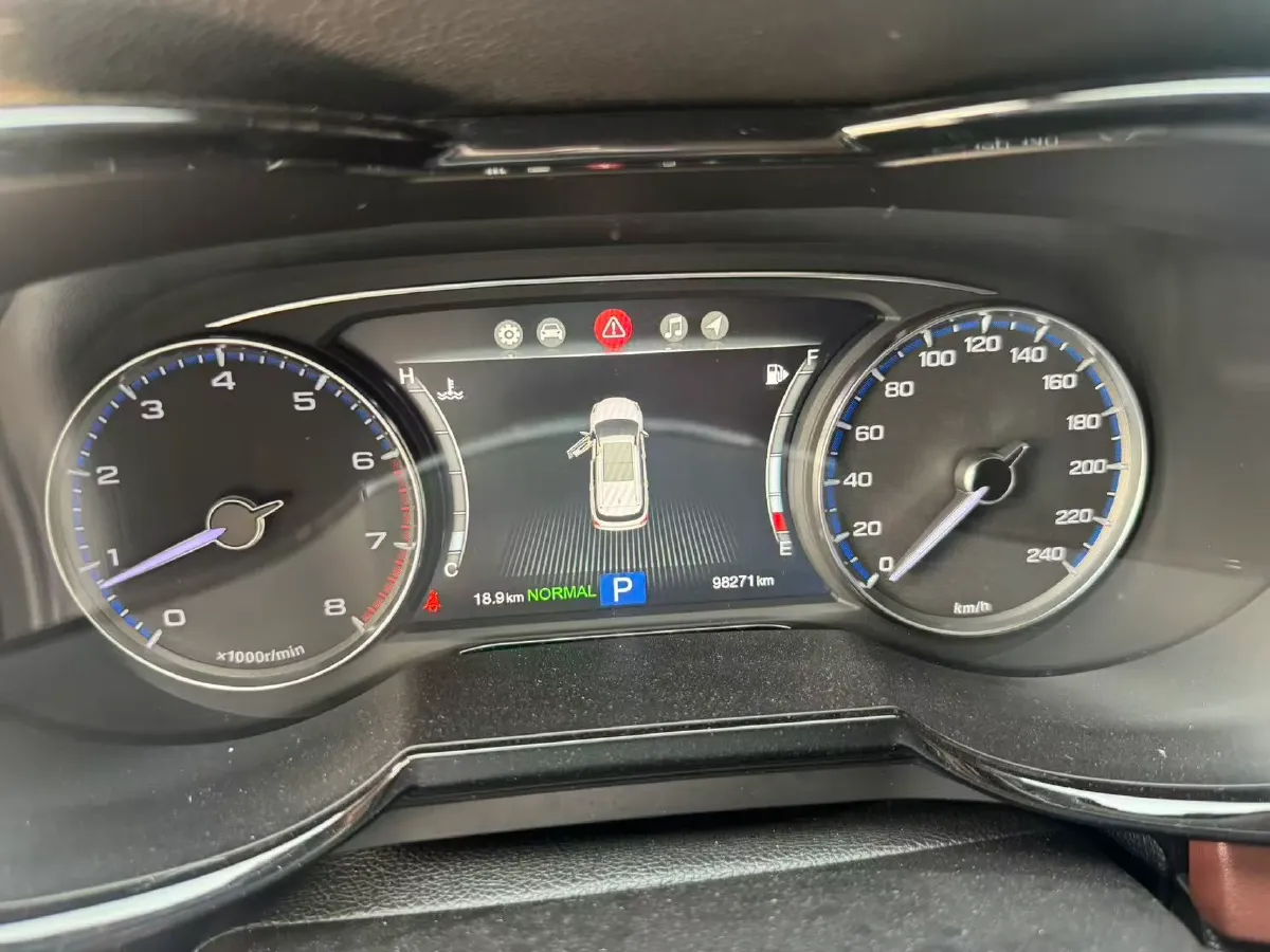 2017 GAC Trumpchi GS8 2.0T 201HP L4 6AT,autocango,china used car exporter,china ev exporter,chinese used car exporter,chinese used ev exporter