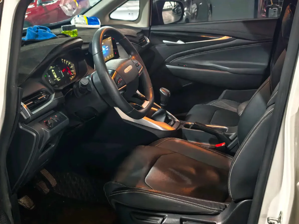 2021 MAXUS G50 1.5T 169HP L4 6MT,autocango,china used car exporter,china ev exporter,chinese used car exporter,chinese used ev exporter