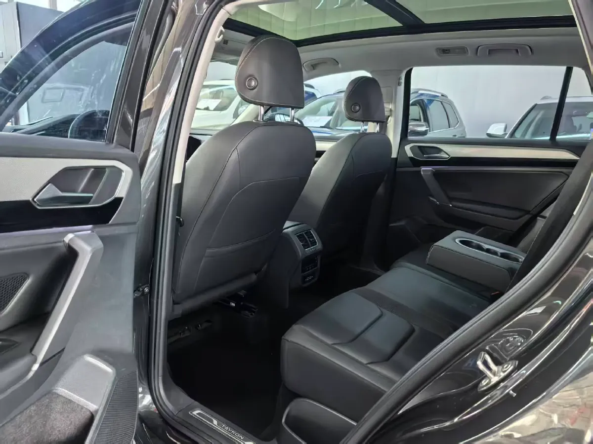2022 Volkswagen Tayron 1.4T 150HP L4 7DCT,autocango,china used car exporter,china ev exporter,chinese used car exporter,chinese used ev exporter